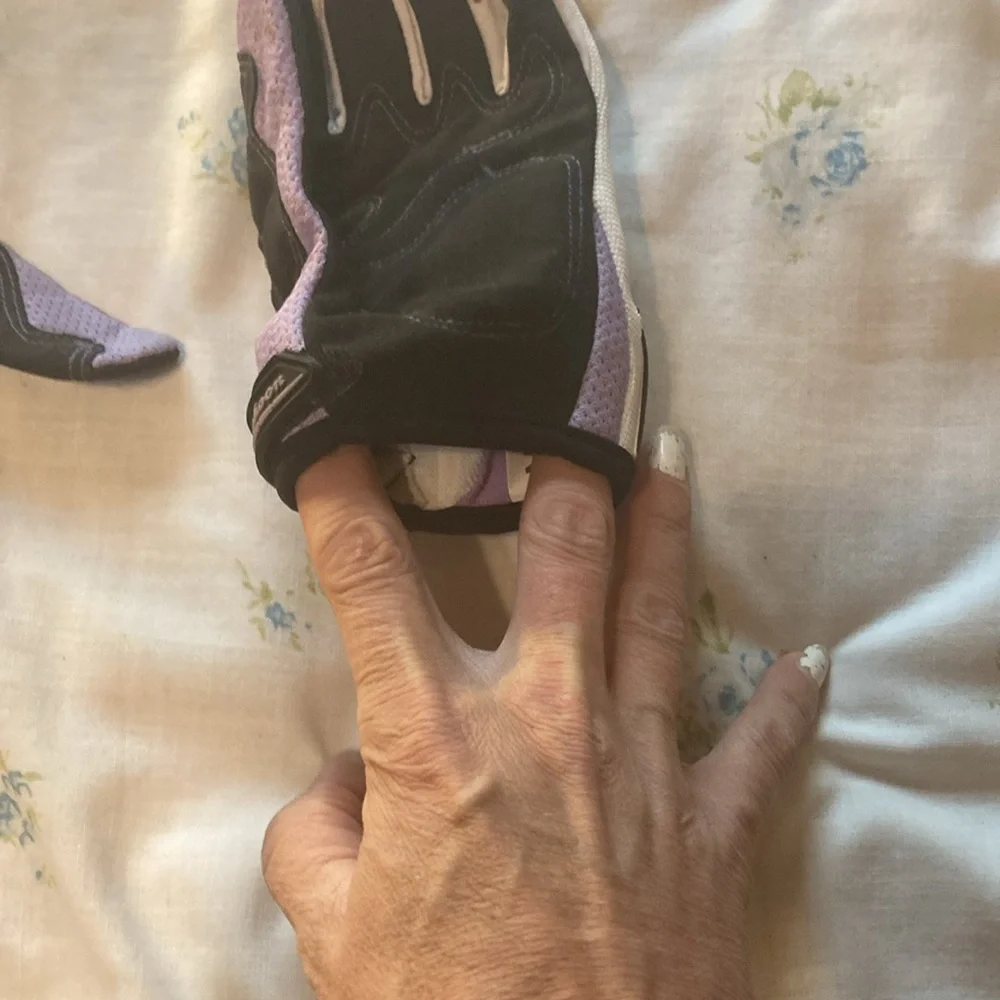 Typhoon riding gloves